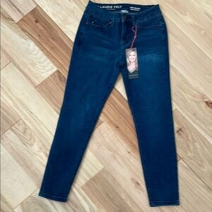 Laurie Felt Ankle Skinny Jeans
